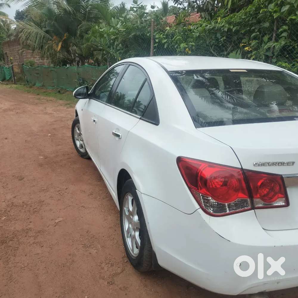 Chevrolet Cruze 2010 Diesel Well Maintained