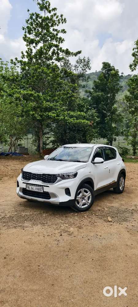Kia Sonet 2024 Petrol Well Maintained