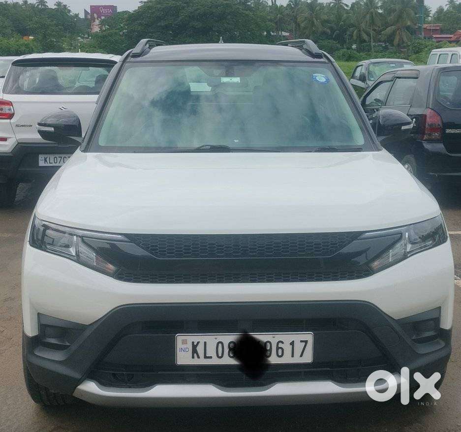 Maruti Suzuki Brezza, 2022, Petrol