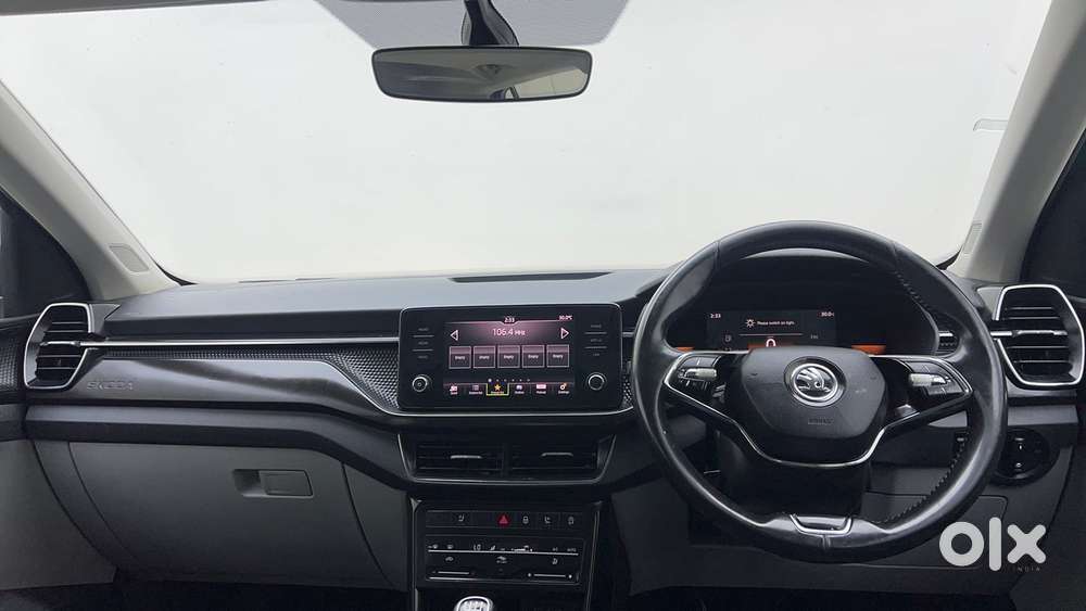 Skoda Kushaq 1.0 Tsi Style, 2022, Petrol