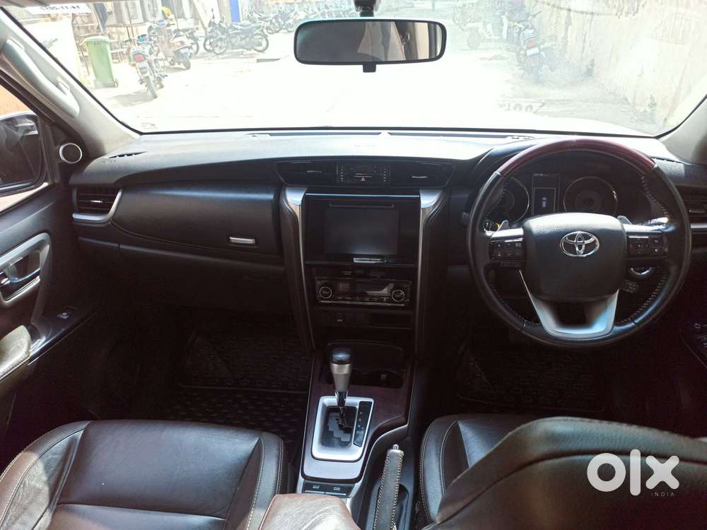 Toyota Fortuner 4x2 At 2.8 Diesel, 2017, Diesel
