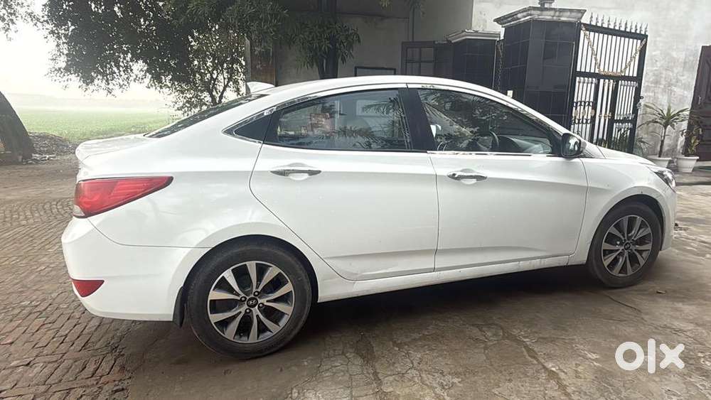 Hyundai Fluidic Verna 2016 Diesel Good Condition
