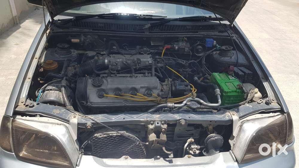 Maruti Suzuki Esteem Vx, 2001, Petrol