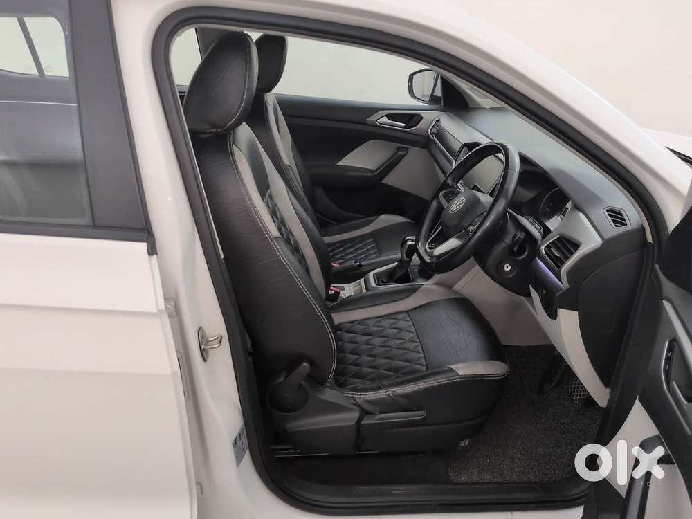 Volkswagen Taigun 1.0 Tsi Highline At, 2022, Petrol