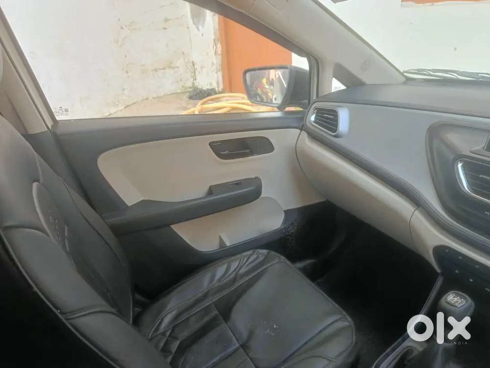 Tata Altroz Xm Plus 2023