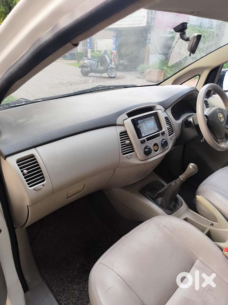 Toyota Innova 2.5 G (diesel) 7 Seater, 2013, Diesel