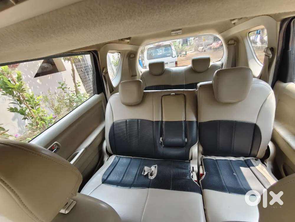 Maruti Suzuki Ertiga 2012 Vxi