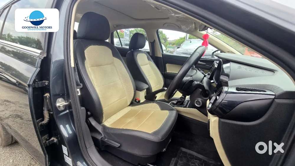 Skoda Slavia Ambition 1.5l Tsi Dsg, 2023, Petrol