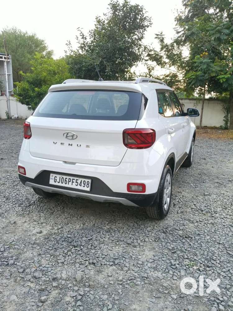 Hyundai Venue S 1.2 Petrol, 2021, Petrol