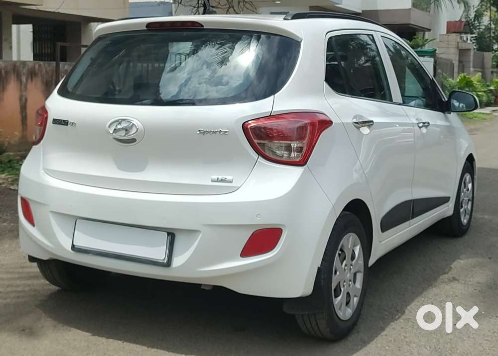 Hyundai Grand I10 Sportz, 2014, Petrol