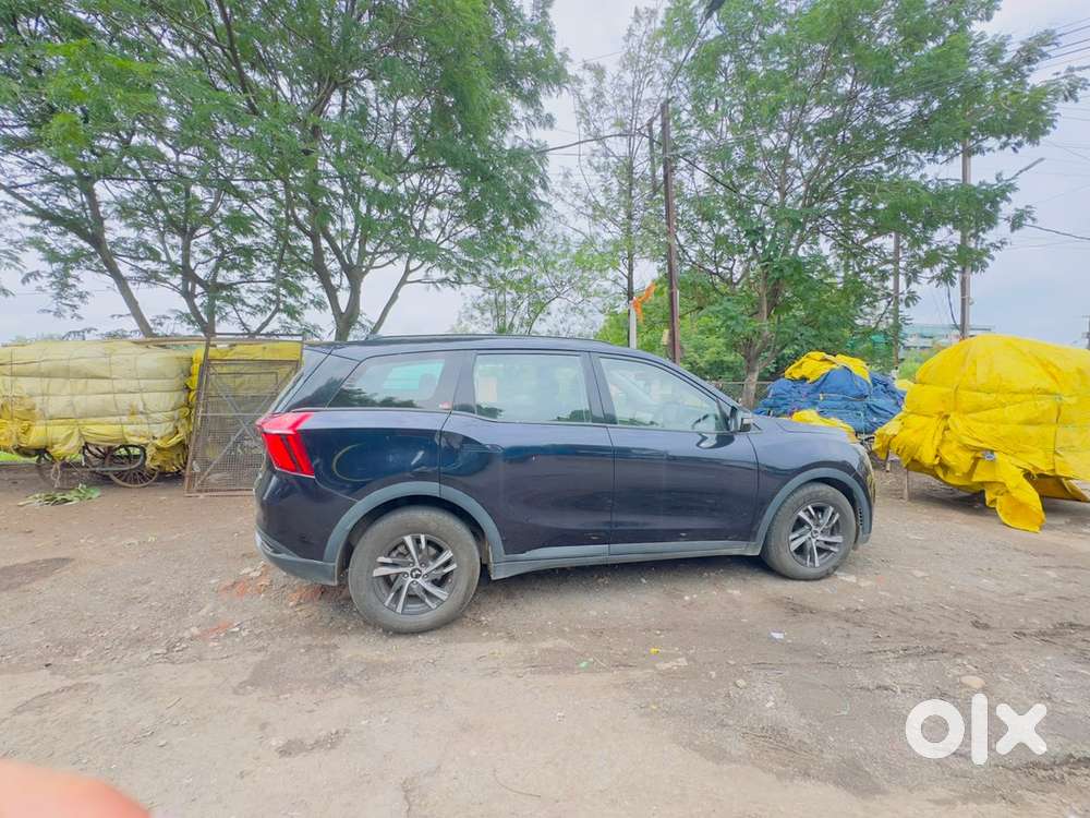 Mahindra Xuv700 Diesel 2024 Blue