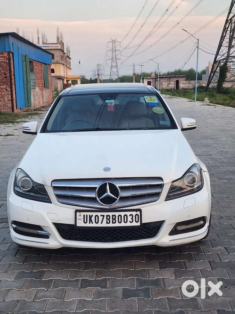 Mercedes-benz C-class Full Insurance Petrol Well Maintained