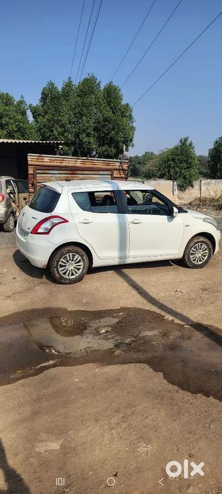 Maruti Suzuki Swift 2012 Diesel 108000 Km Driven