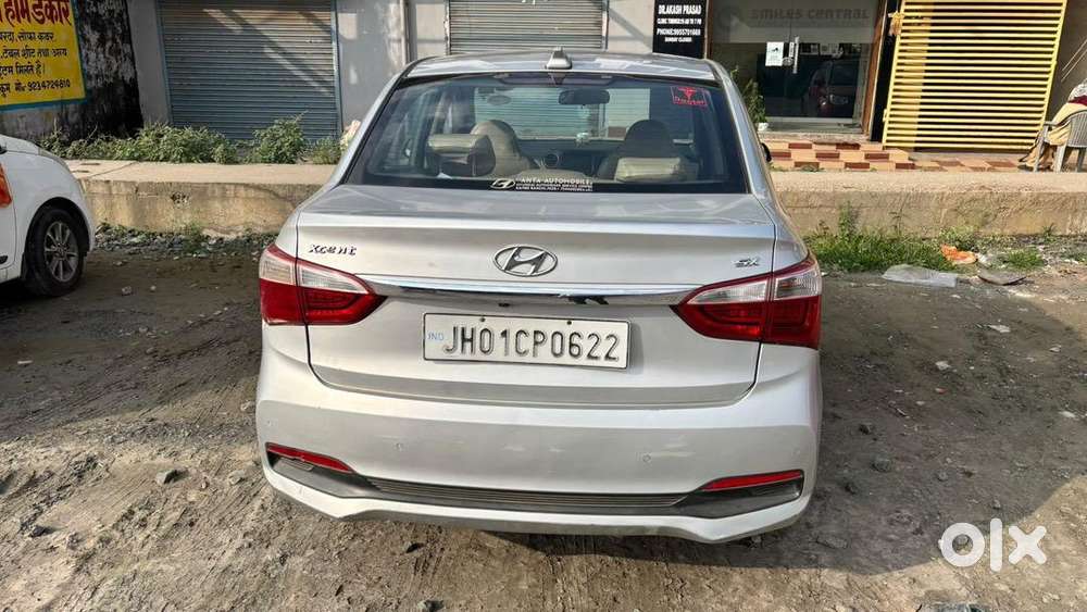 Hyundai Xcent 2017 Petrol Well Maintained