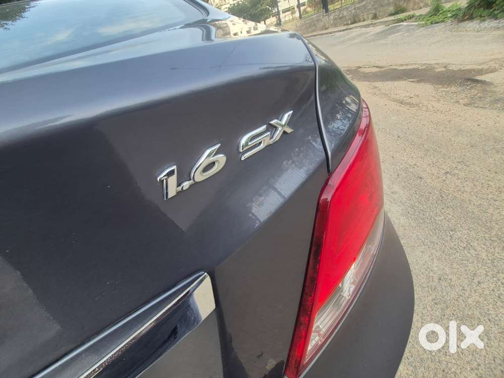 Hyundai Verna 1.6 Vtvt At Sx, 2016, Petrol