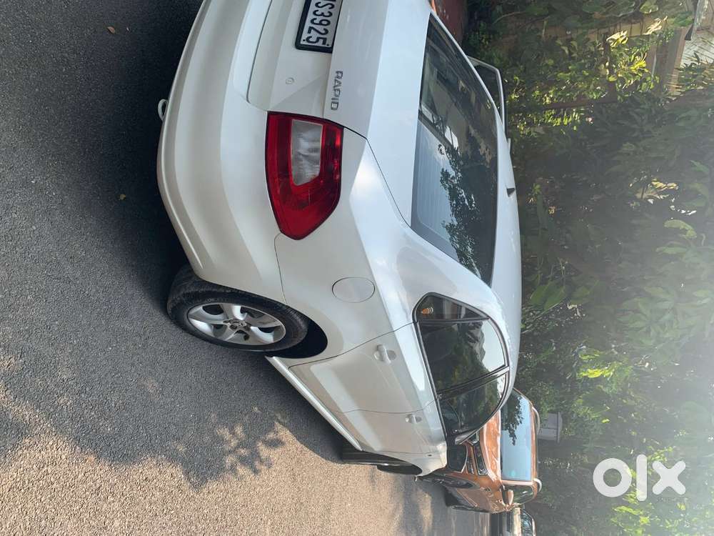 Skoda Rapid Elegance 1.6 Mt  Doctor Driven  Fully Company Maintained