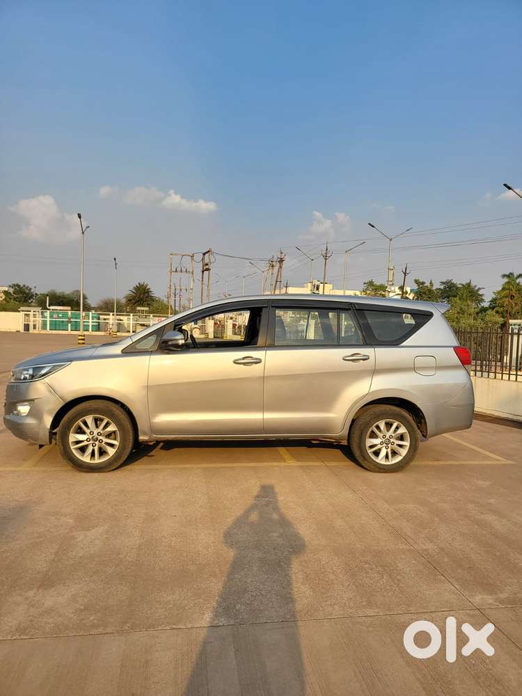 Toyota Innova Crysta 2.4 G Mt 8s, 2016, Diesel