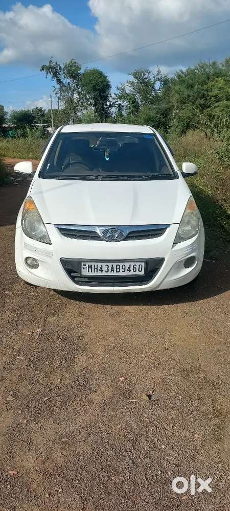Hyundai I20 2010 Petrol Well Maintained Passing Till 2030