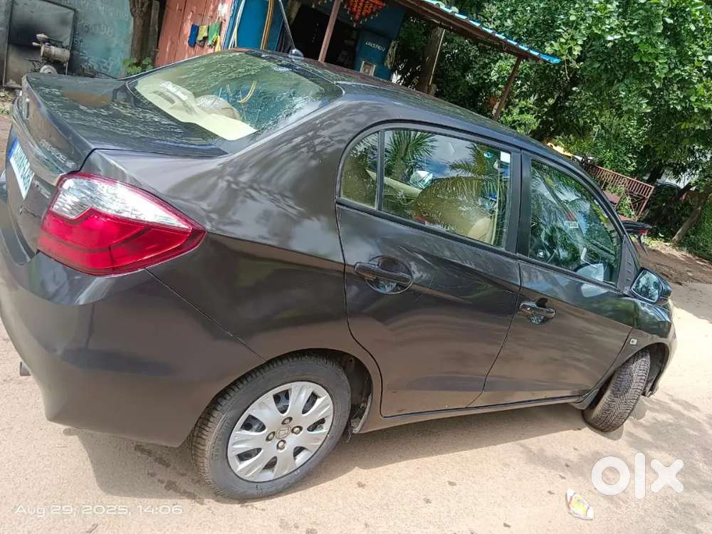 Honda Amaze 2nd Gen 2018 Petrol Well Maintained