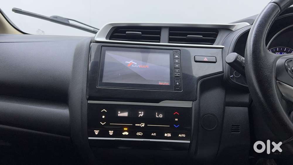 Honda Jazz [2020-2023] 1.2 Vx I-vtec Mt, 2019, Petrol