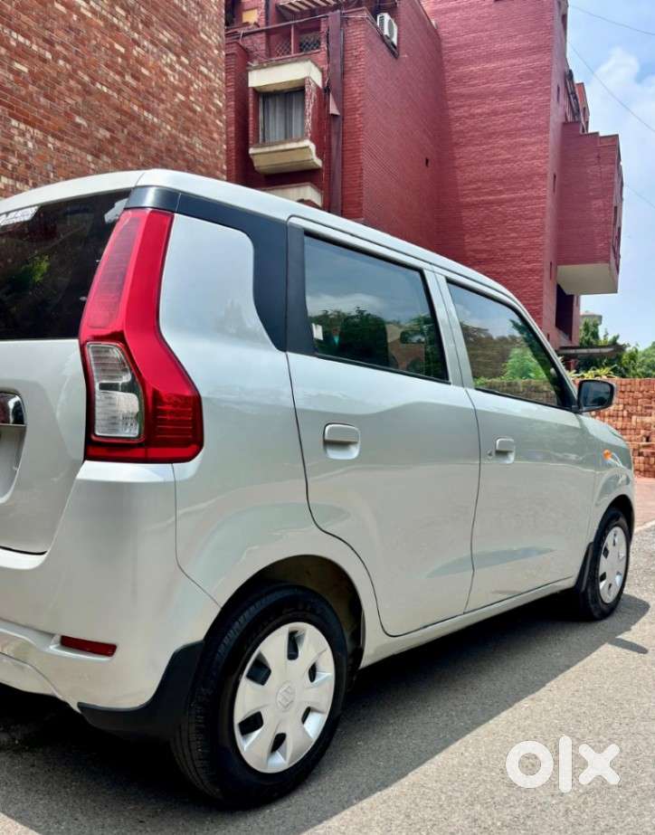 Maruti Suzuki Wagon R 1.0 Vxi Ags, 2025, Petrol