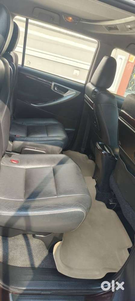 Toyota Innova Crysta 2.4 Z 7 Str, 2016, Diesel