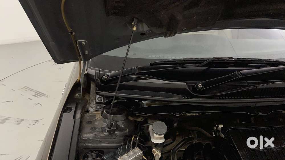 Maruti Suzuki Ciaz 2014-2017 At Zxi, 2016, Petrol