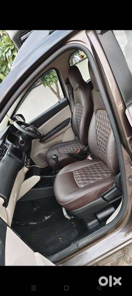 Renault Triber Rxt, 2022, Petrol