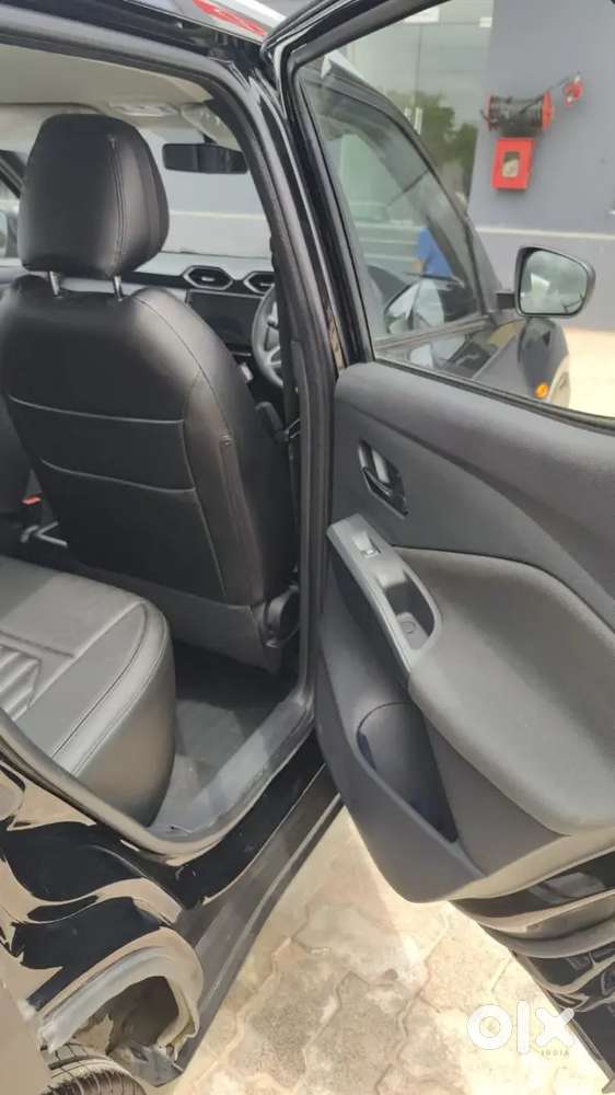 2025 Nissan Magnite Automatic Ez Shift  Only 4700 Kms
