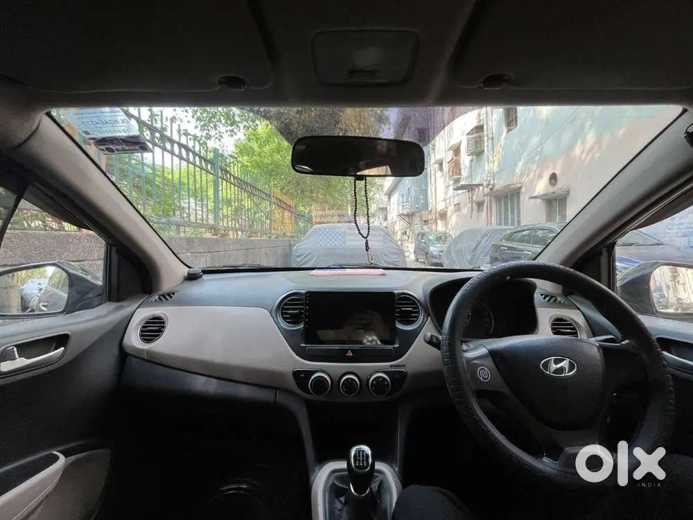2014
2nd Owner 
Grand I10 Sportz 1.2
Pure Petrol 
59000 Km