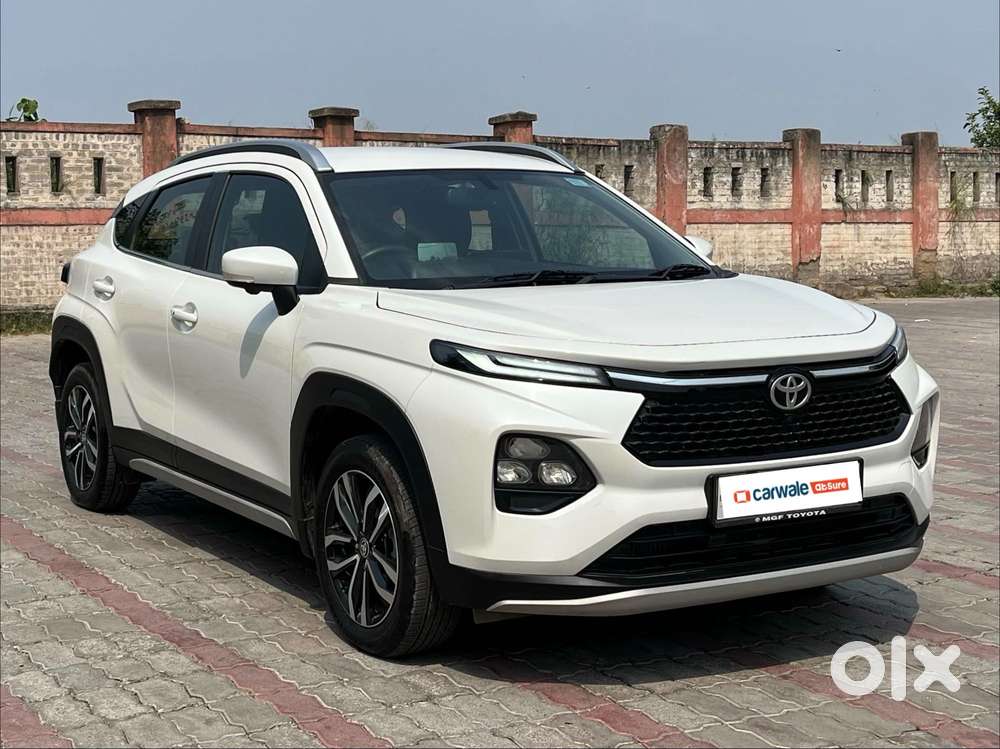 Toyota Urban Cruiser Taisor V 1.0 Petrol Mt, 2025, Petrol