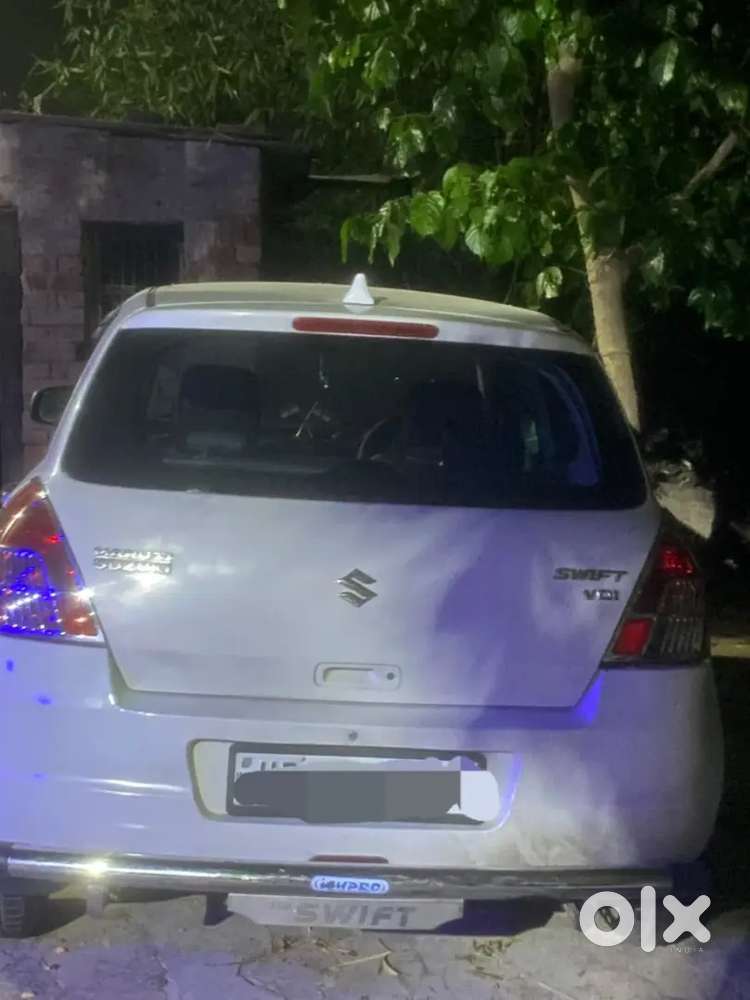 Maruti Suzuki Swift 2009 Petrol 98000 Km Driven