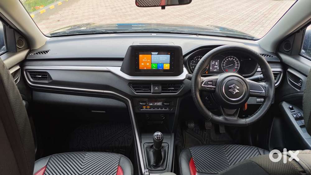 Maruti Suzuki Brezza 1.5 Vxi Smart Hybrid, 2025, Petrol