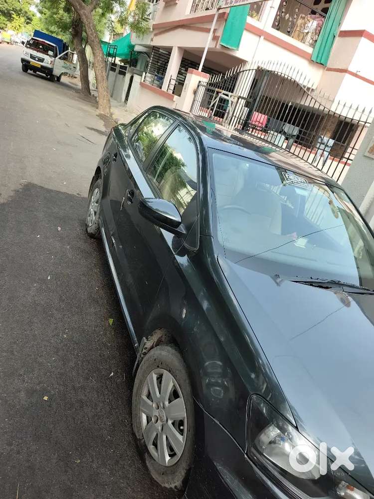 One Handed Company Maintain .full Condition Very Less Used .perfect En