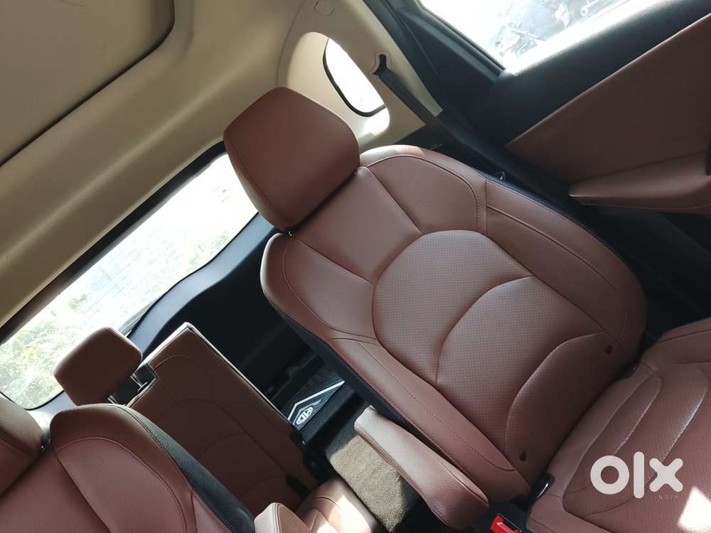 Mg Hector Plus 1.5 Hybrid Super Turbo 7 Str, 2023, Petrol