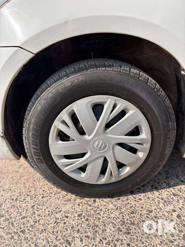 Maruti Suzuki Swift 1.2 Vxi (o), 2017, Petrol