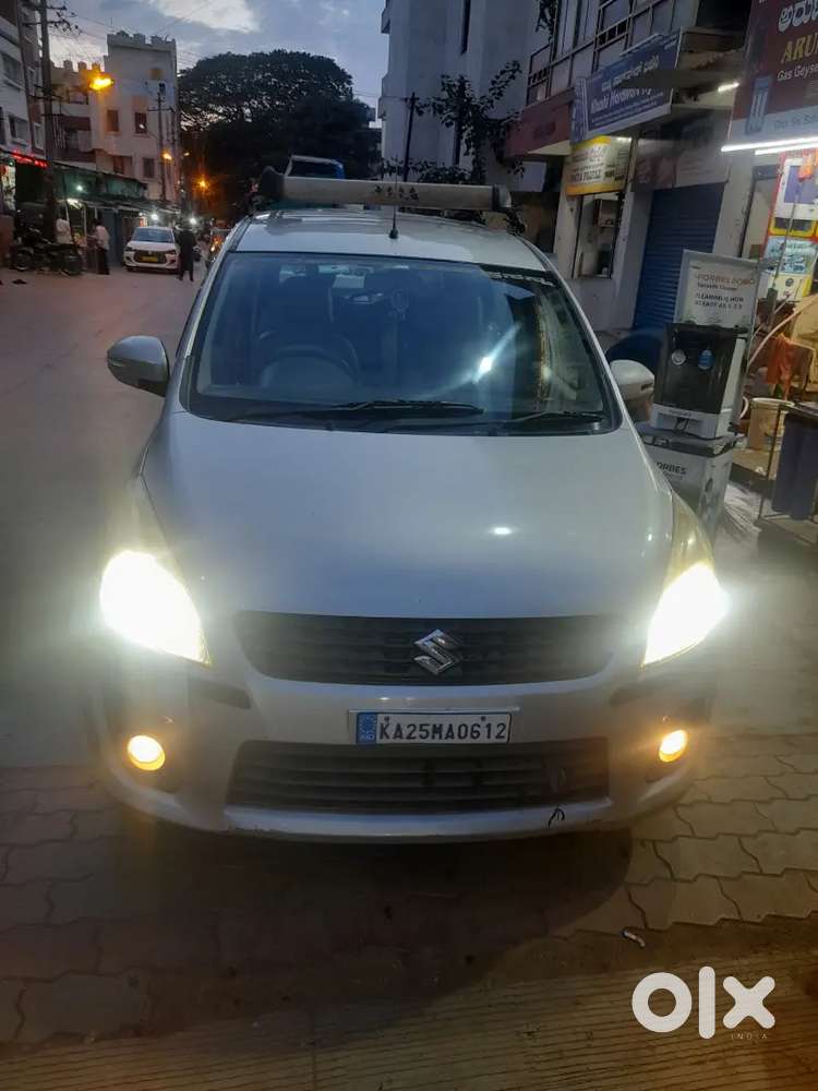 Maruti Suzuki Ertiga Silver Colour 2013 Model With Single Owner & User
