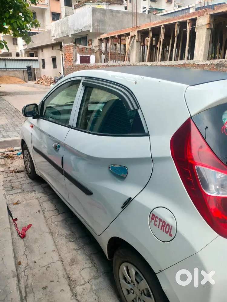 Hyundai Eon 2017 Petrol 61000 Km Drive