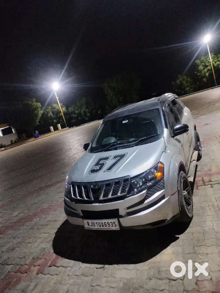 Mahindra Xuv500 2015