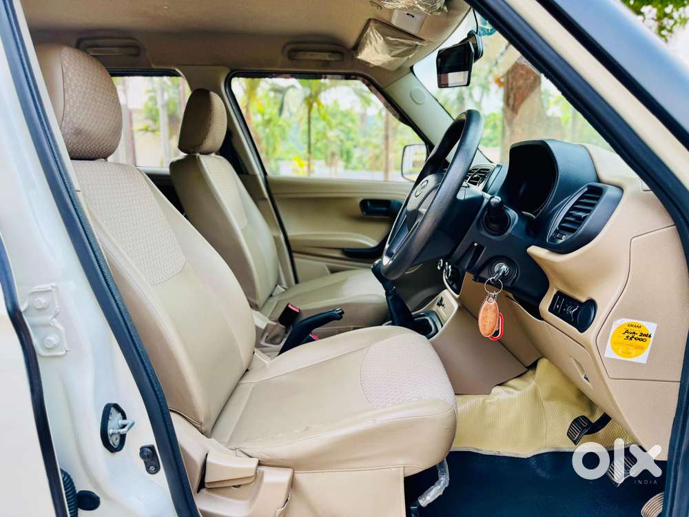 Mahindra Tuv 300 T6, 2017, Diesel