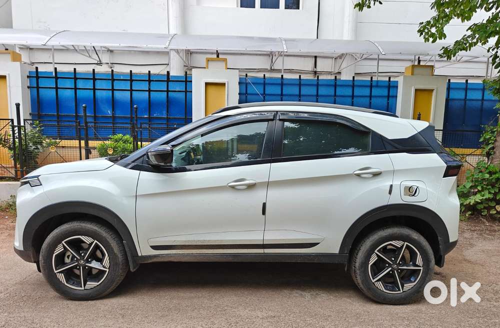 Tata Nexon Creative 1.5 Revotorq Diesel 6mt, 2025, Diesel