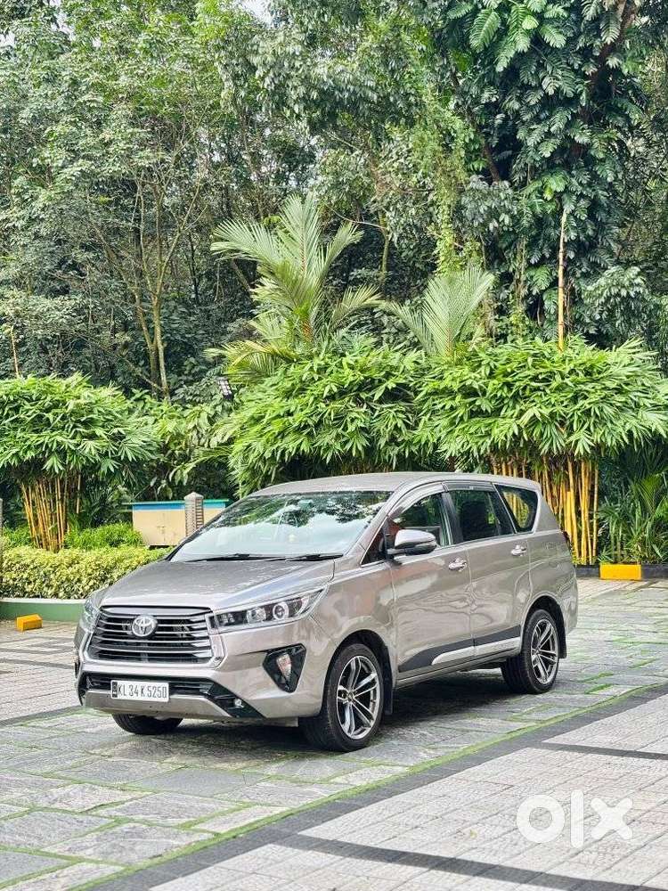 Toyota Innova Crysta 2.4 V 7 Str, 2018, Diesel