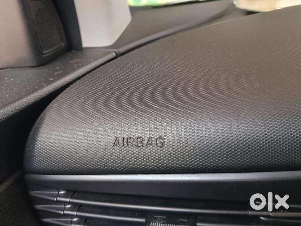 Hyundai I20 Asta (o) 1.2 Mt, 2022, Petrol