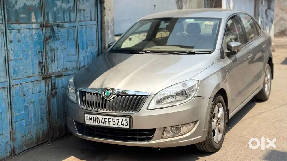 Skoda Rapid 2012