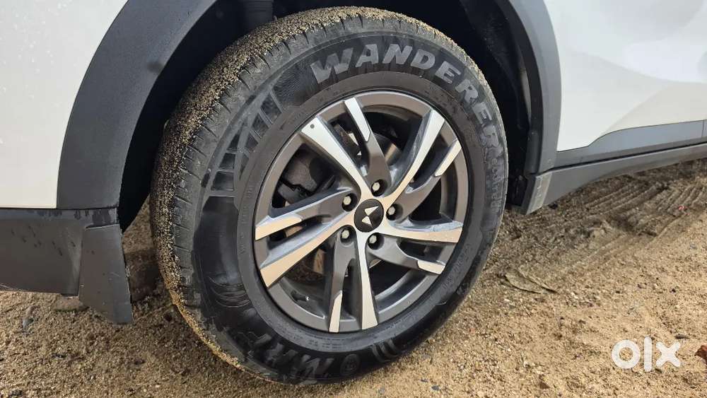 Mahindra Xuv700 Diesel 2024