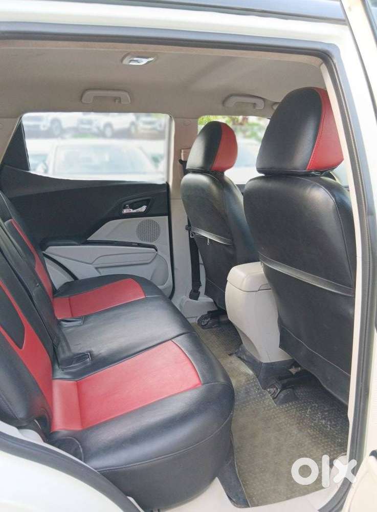Mahindra Xuv300 W8 Diesel, 2020