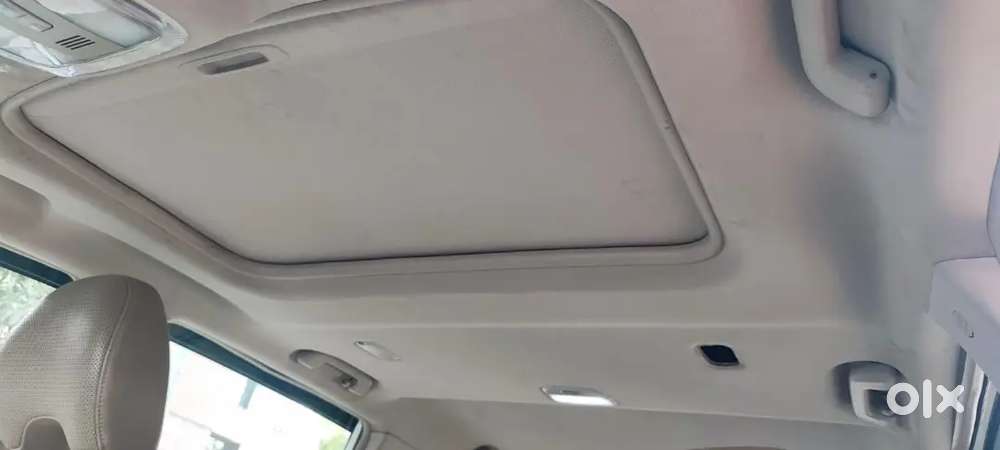 Mahindra Xuv500 2017 Diesel 76000 Km Driven