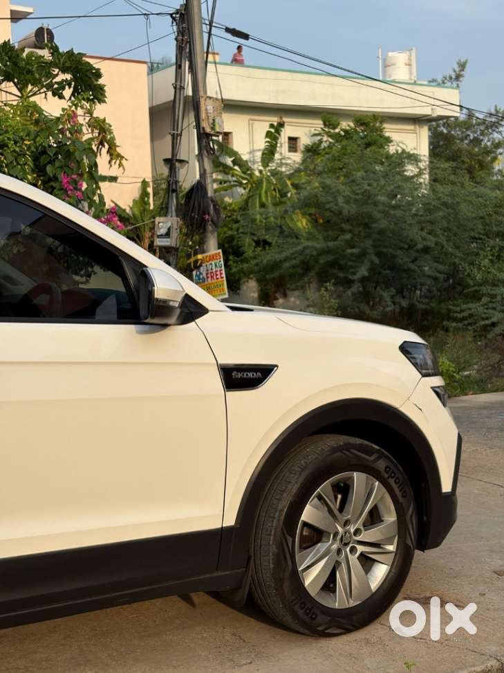 Skoda Kushaq 1.0 Tsi Ambition At, 2022, Petrol
