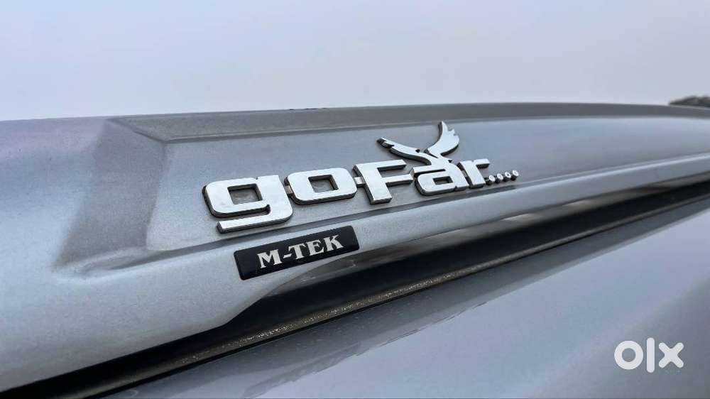 Toyota Innova Crysta 2019 Petrol Well Maintained