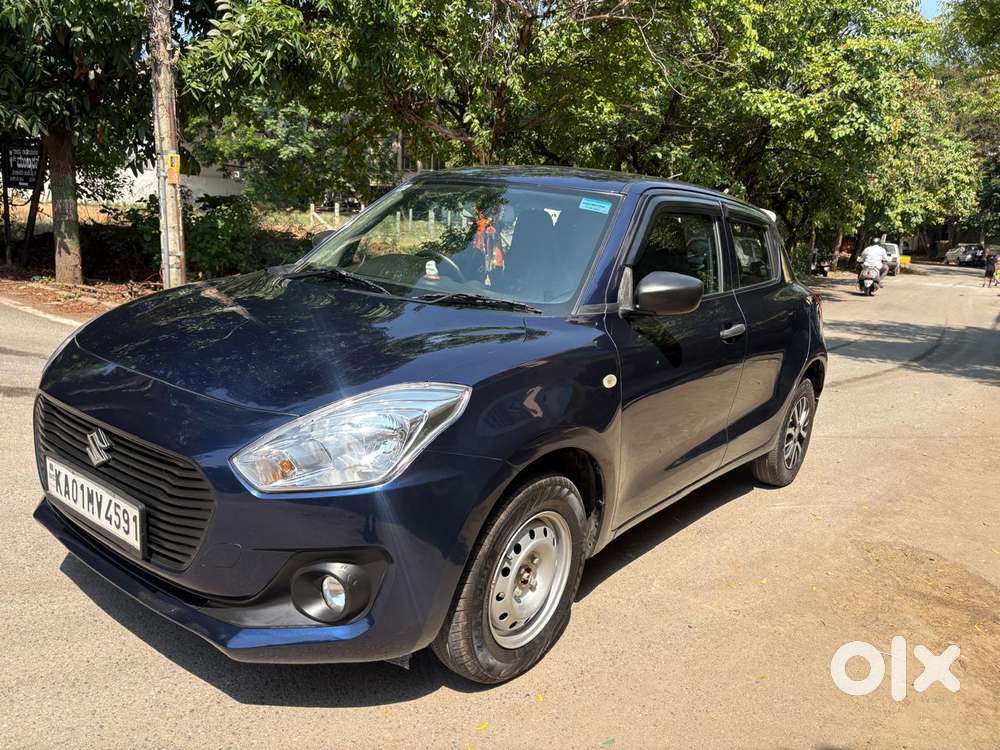 Maruti Suzuki Swift Lxi Option, 2022, Petrol